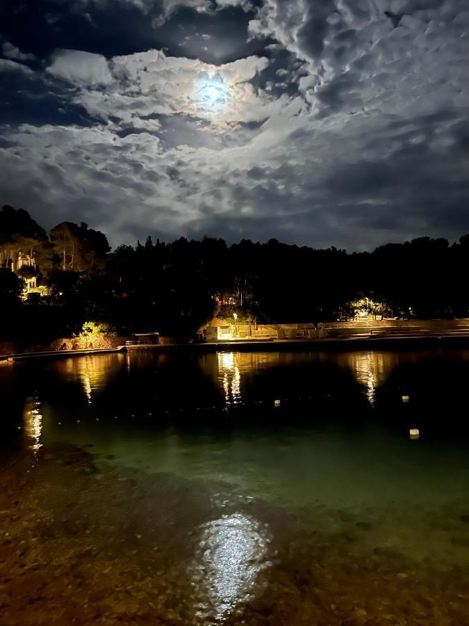 Villa Kuca Za Odmor Krk à Krk Town Extérieur photo